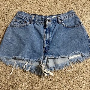 Levi shorts!